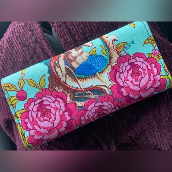 Mermaid Wallet - Picture 4 of 6